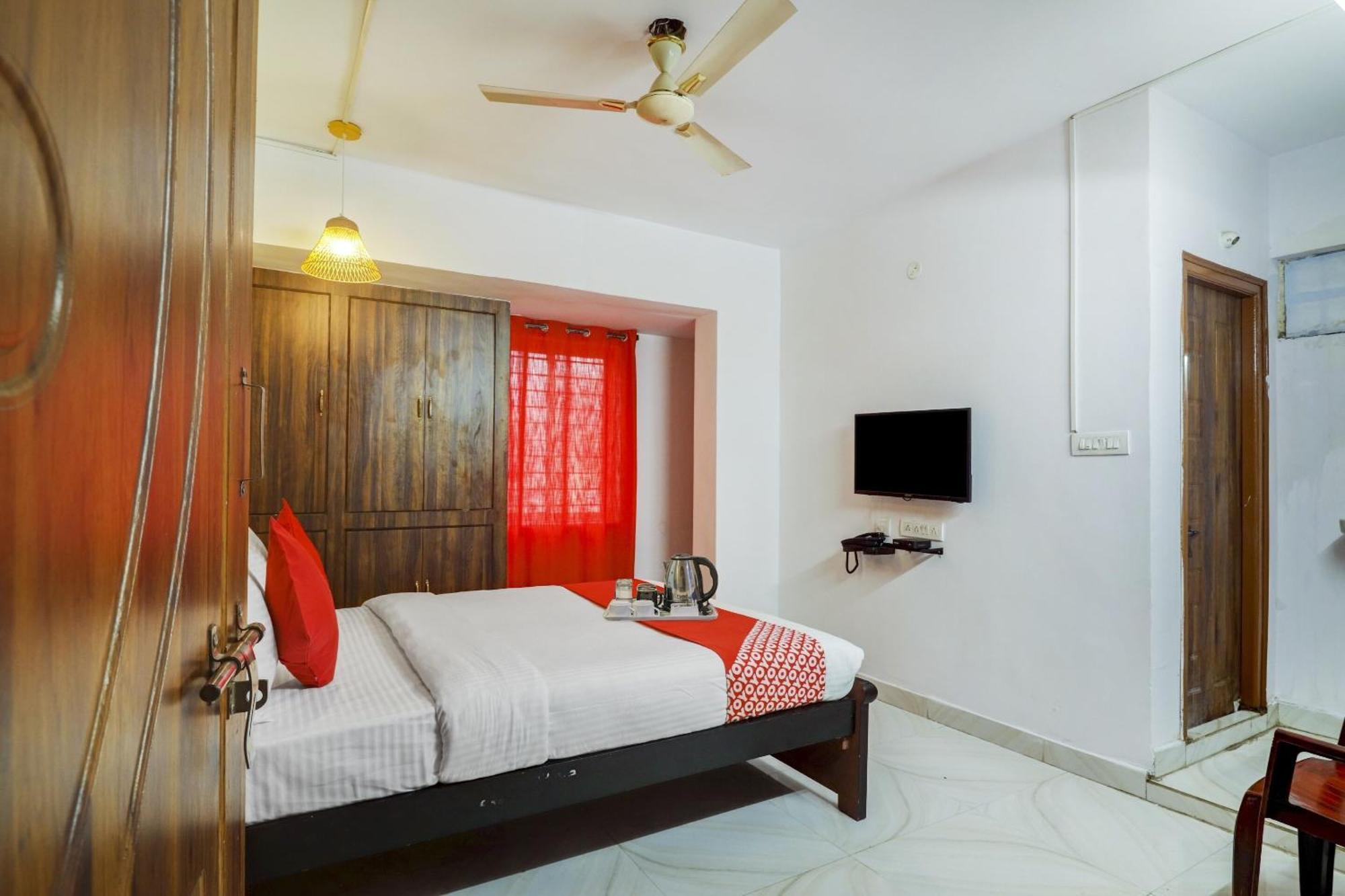 Hotel O Broholic Hotels Near Botanical Garden Hyderabad Exterior foto